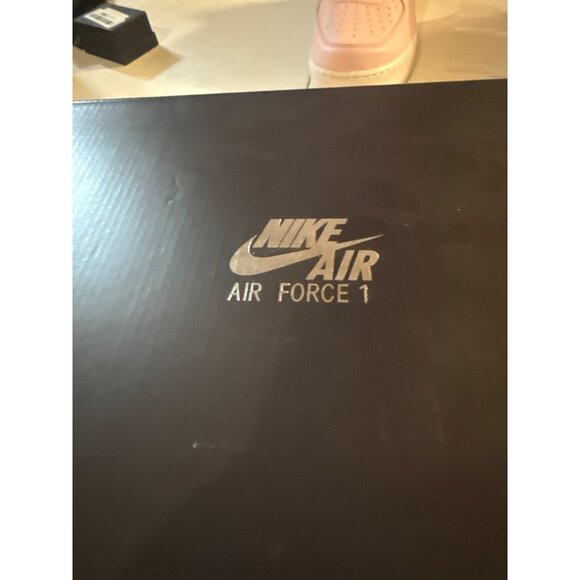 Nike Air Force 1 M11 Low Pink Sneakers with Flower Design - Picture 9 of 10